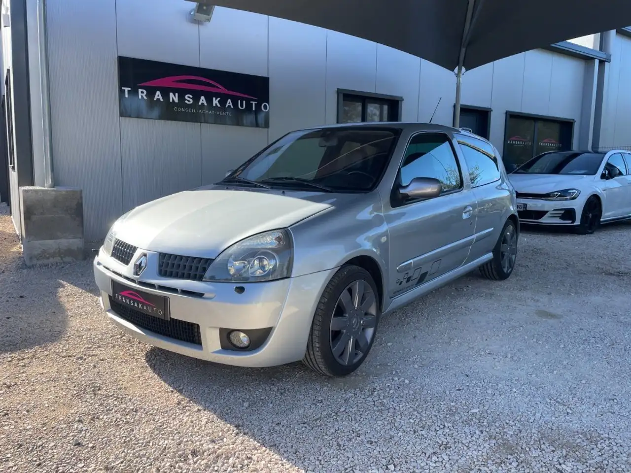 Renault Clio RS 2.0i 16V 172ch Phase 2 / Distribution