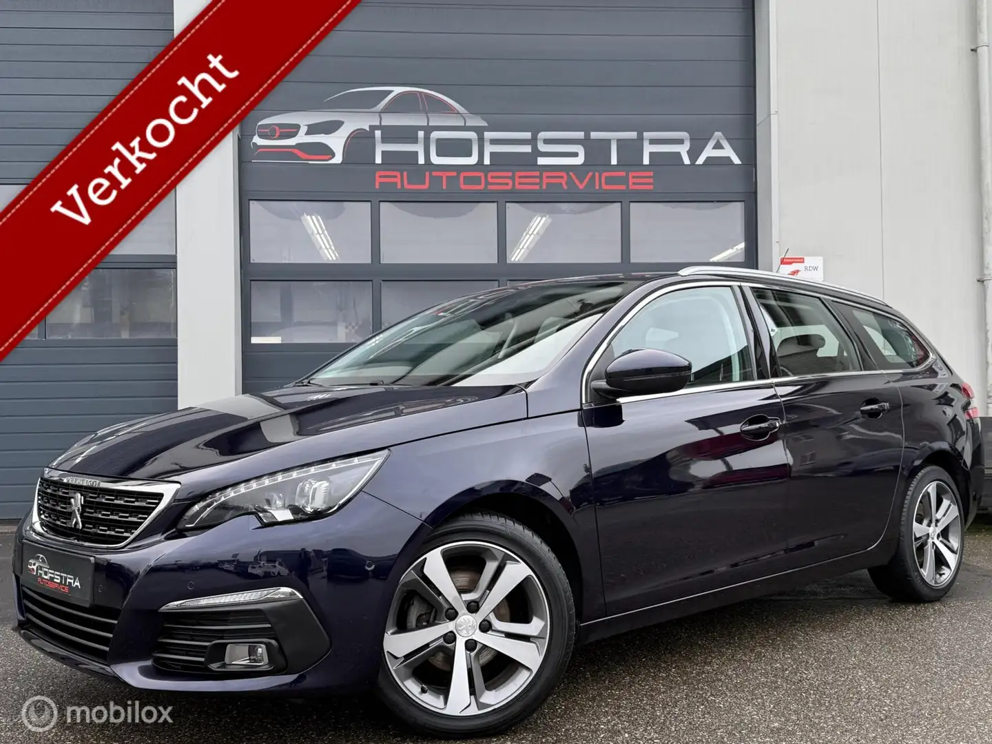 Peugeot 308 SW 1.2 PureTech Allure Carplay Stoelverw LED Luxe Blau - 1