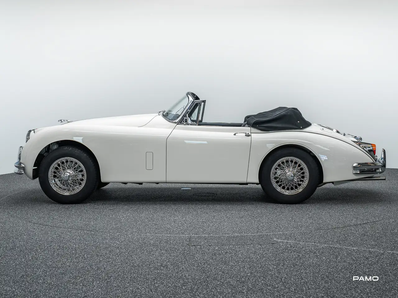 Jaguar XK 150 DHC, foto 5