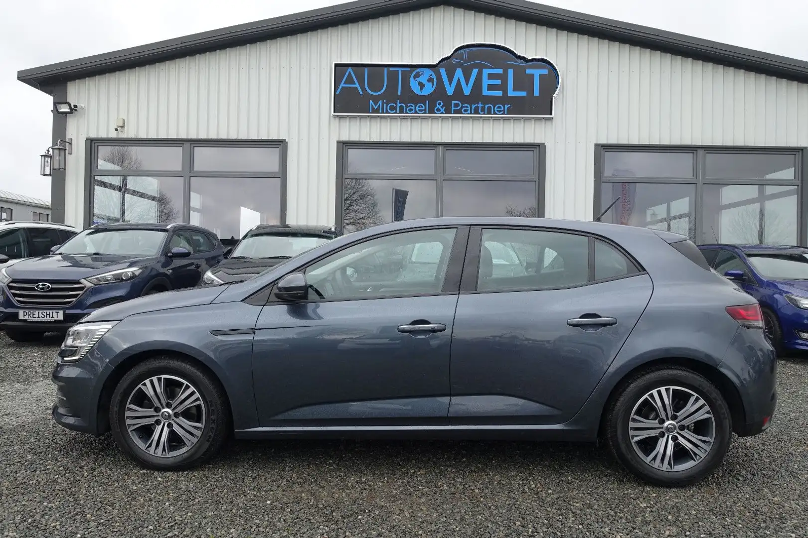 Renault Megane 1.5 DCi Aut.LED KLIMAAUT NAV TÜV+Insp.NEU Grau - 1
