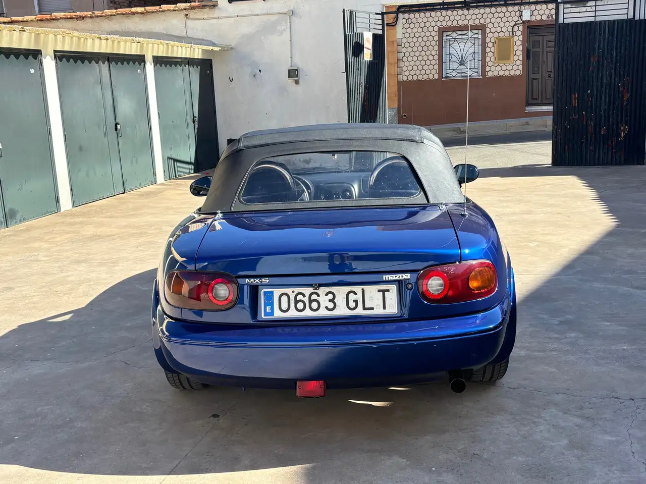 Mazda MX-5 1.6i 16v, foto 3
