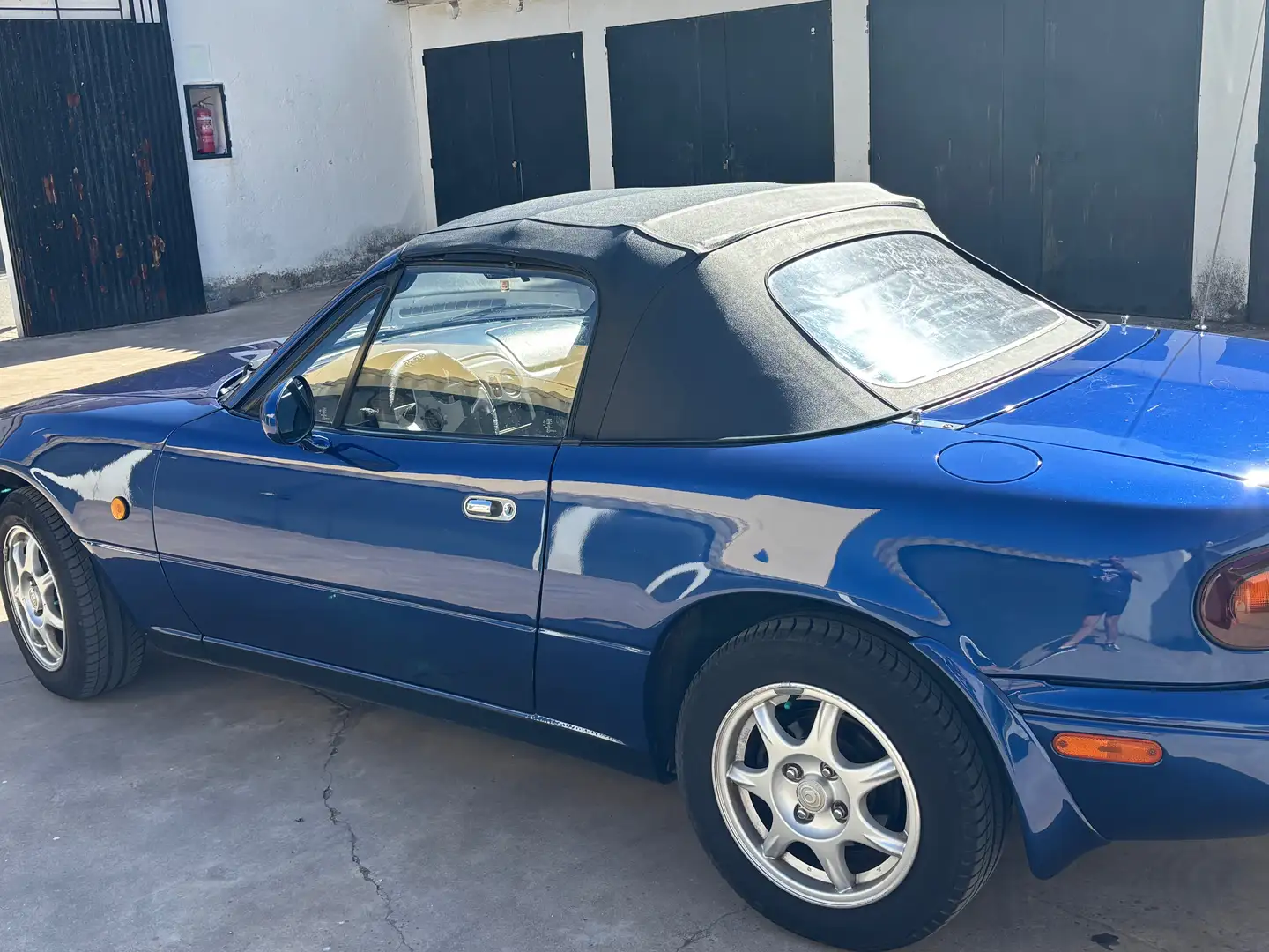 Mazda MX-5 MX-5 1.6i 16v Azul - 2