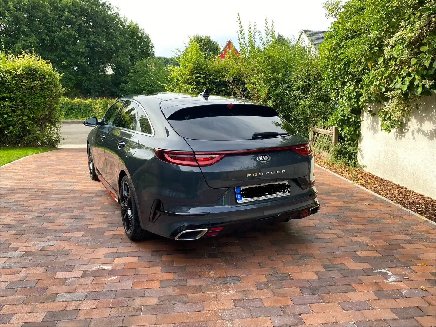 Kia ProCeed / pro_cee'd GT Vollausstattung Grau - 2