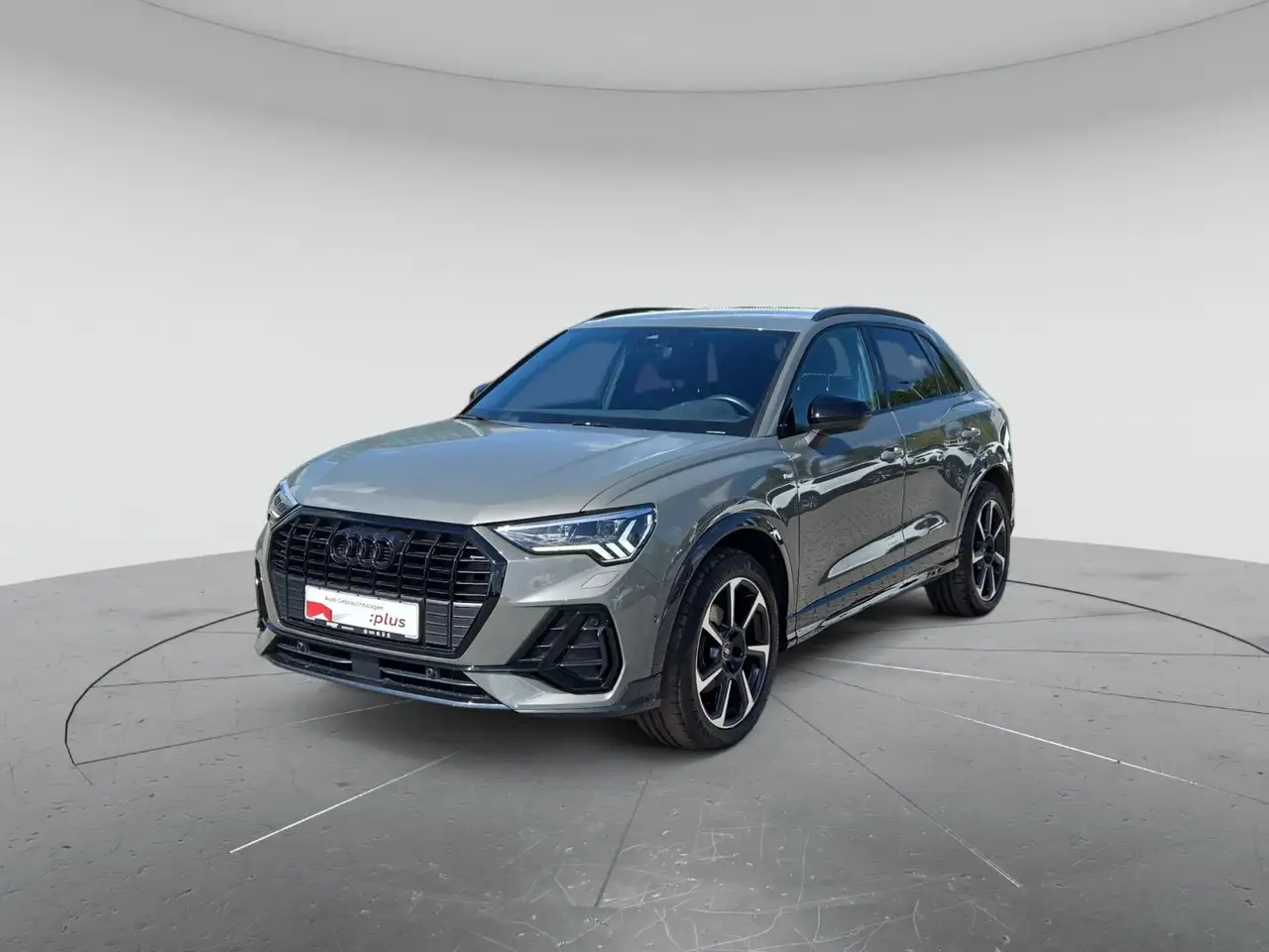 Audi Q3 S line 35 TFSI S tronic, Optikpaket schwarz/M 2