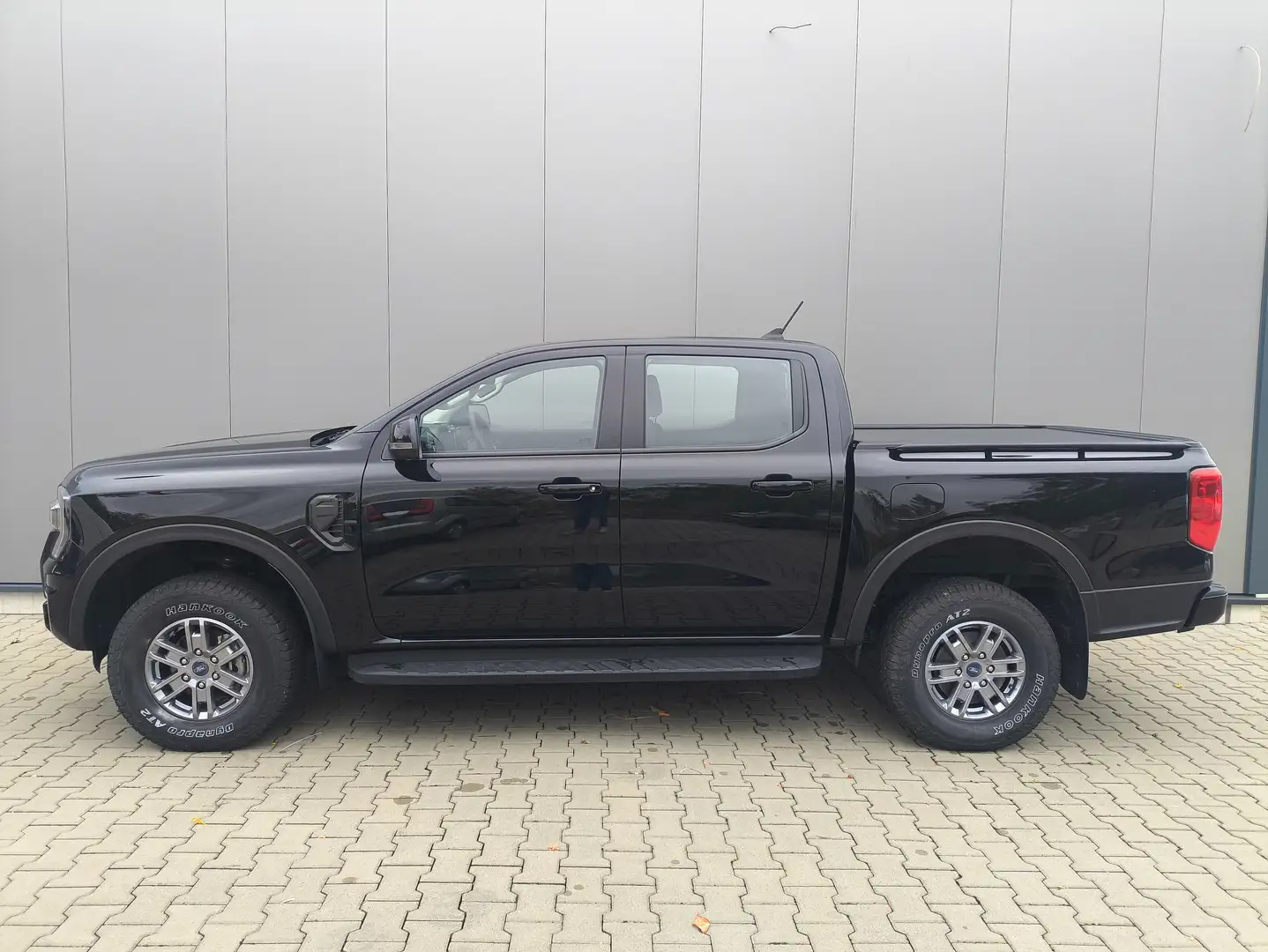 Ford Ranger XLT 4x4 Doppelkabine *Rollo* *AHK* Schwarz - 2