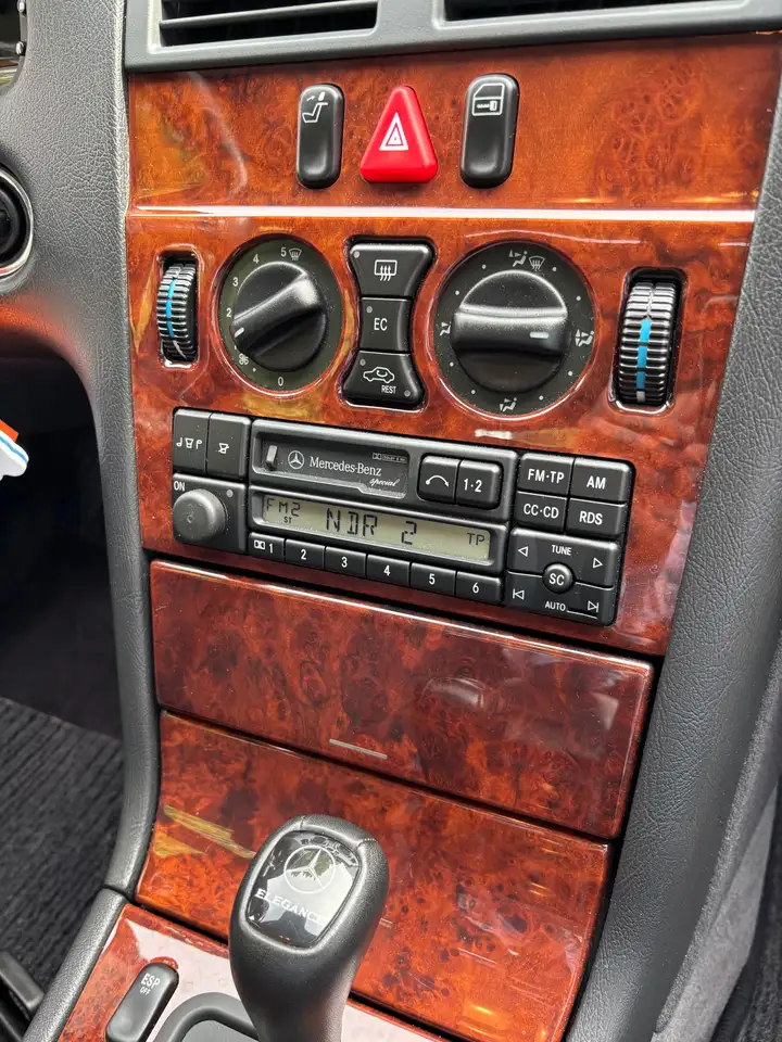 Mercedes-Benz E 240 E-Klasse Elegance Automatik, foto 11