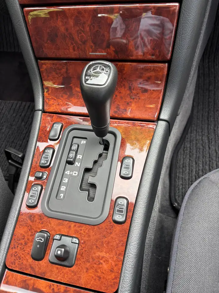 Mercedes-Benz E 240 E-Klasse Elegance Automatik, foto 12