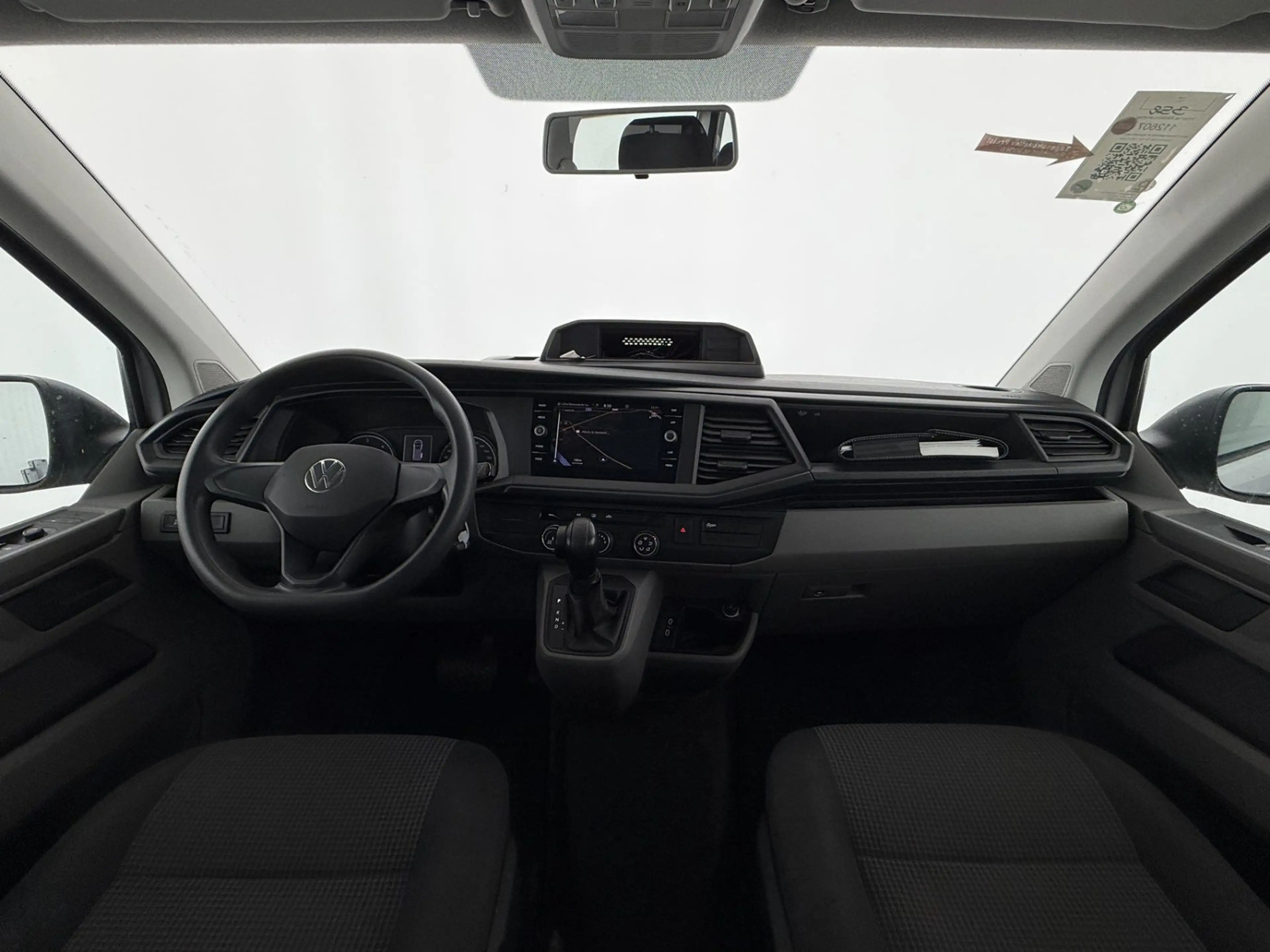 Volkswagen T6.1 Transporter 2.0 TDI 4Motion Aut LED STANDHZG — photo 13