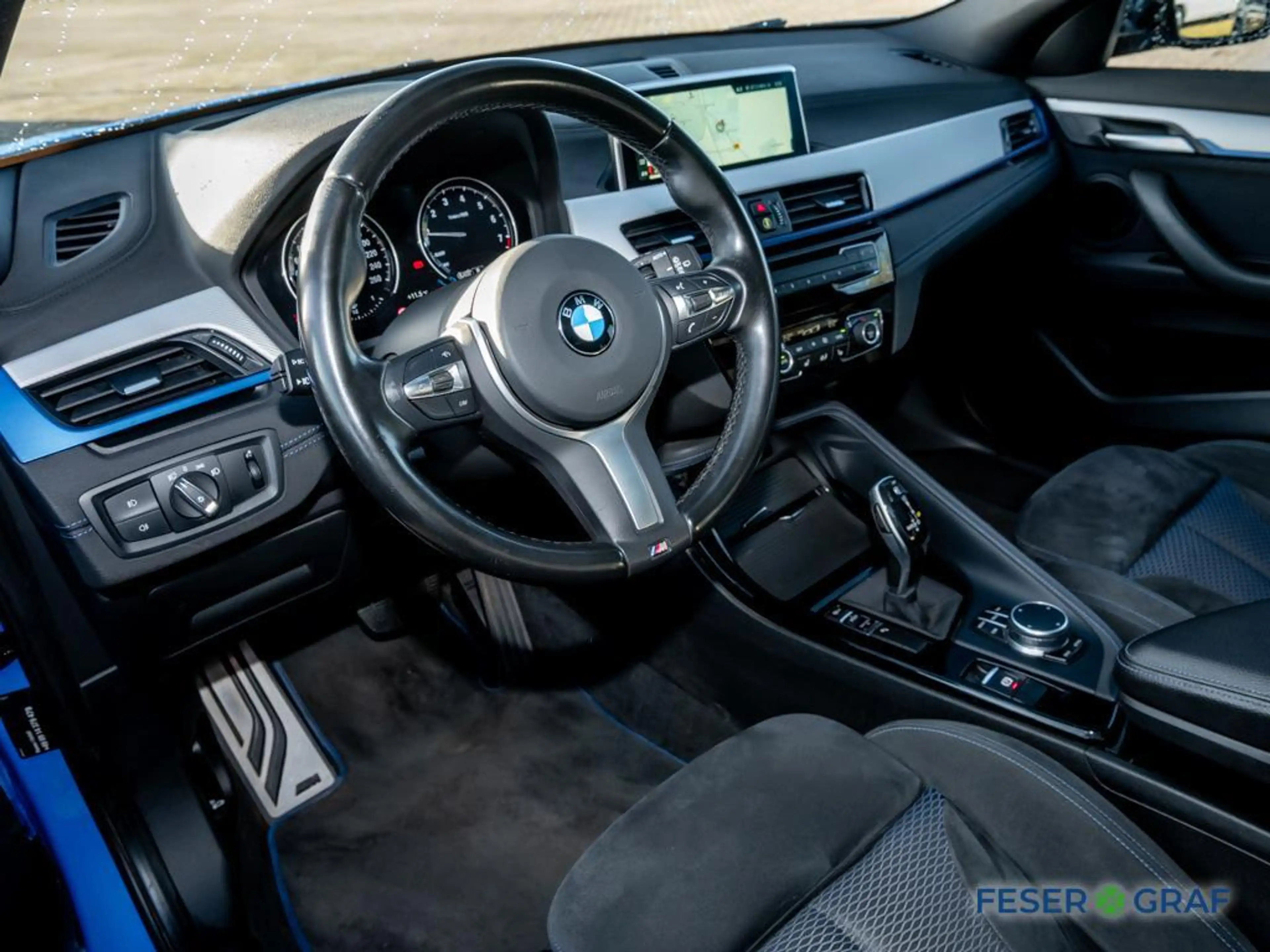 BMW X2 sDrive20i M Sport LED*Shzg*RearView*Pano*HeadUp*Au — photo 3