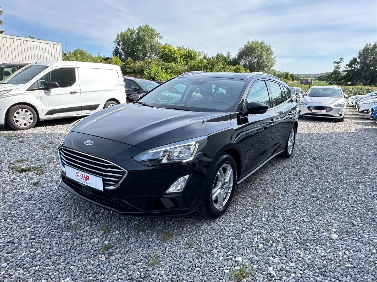 Ford Focus Turnier 1.5 ECOB Cool & Connect/1.Hand/LED Schwarz - 1