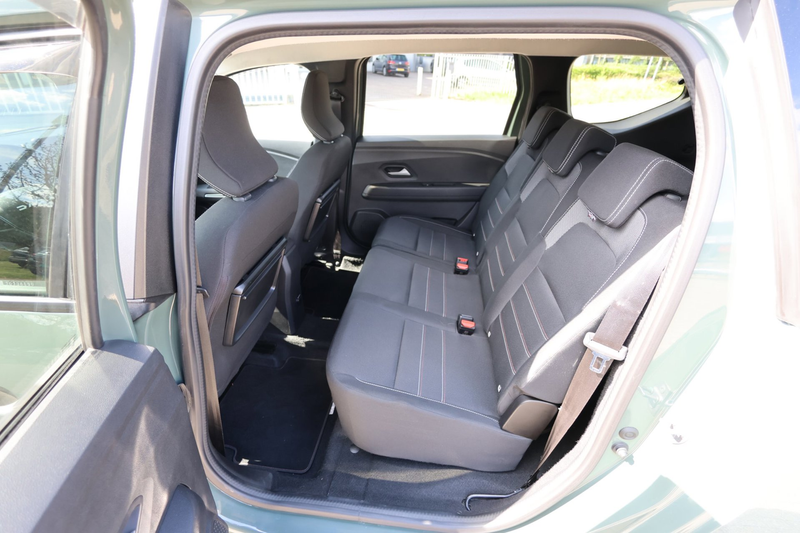 Dacia Jogger 1.0 TCe 100 ECO-G Extreme 7p. — photo 4
