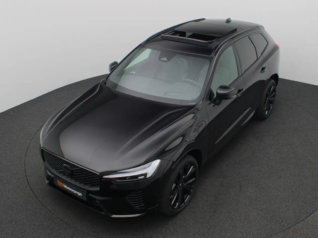 Volvo XC60 2026 — фото 14