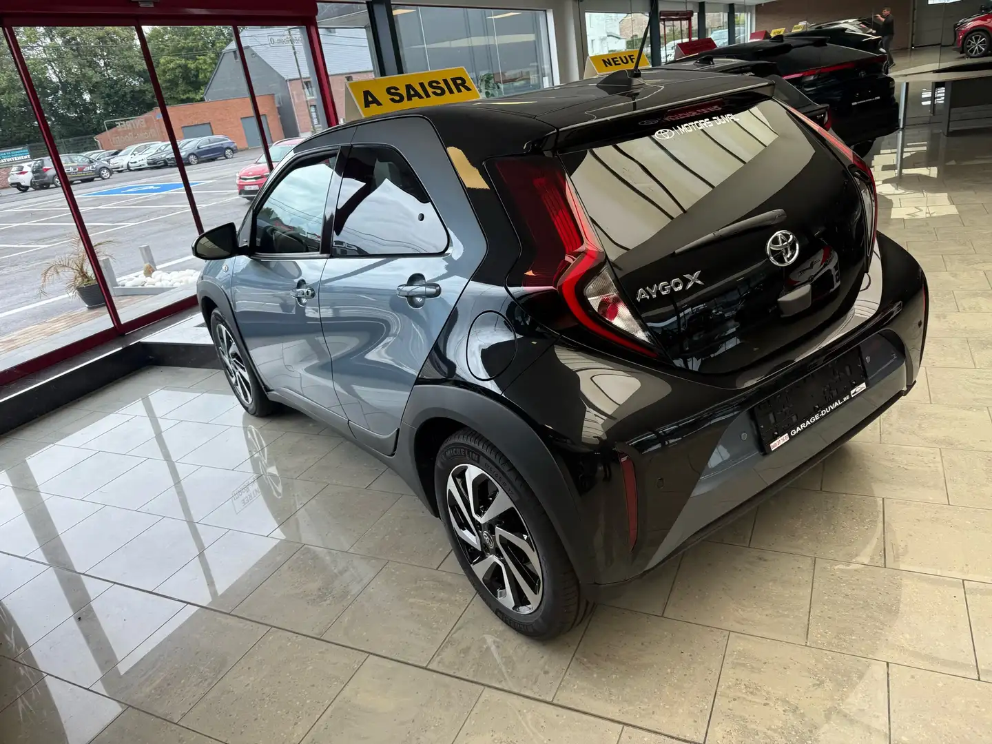 Toyota Aygo 🔥NEW DE STOCK CHEZ DUVAL‼️MODELE HAUT GAMME Bleu - 2