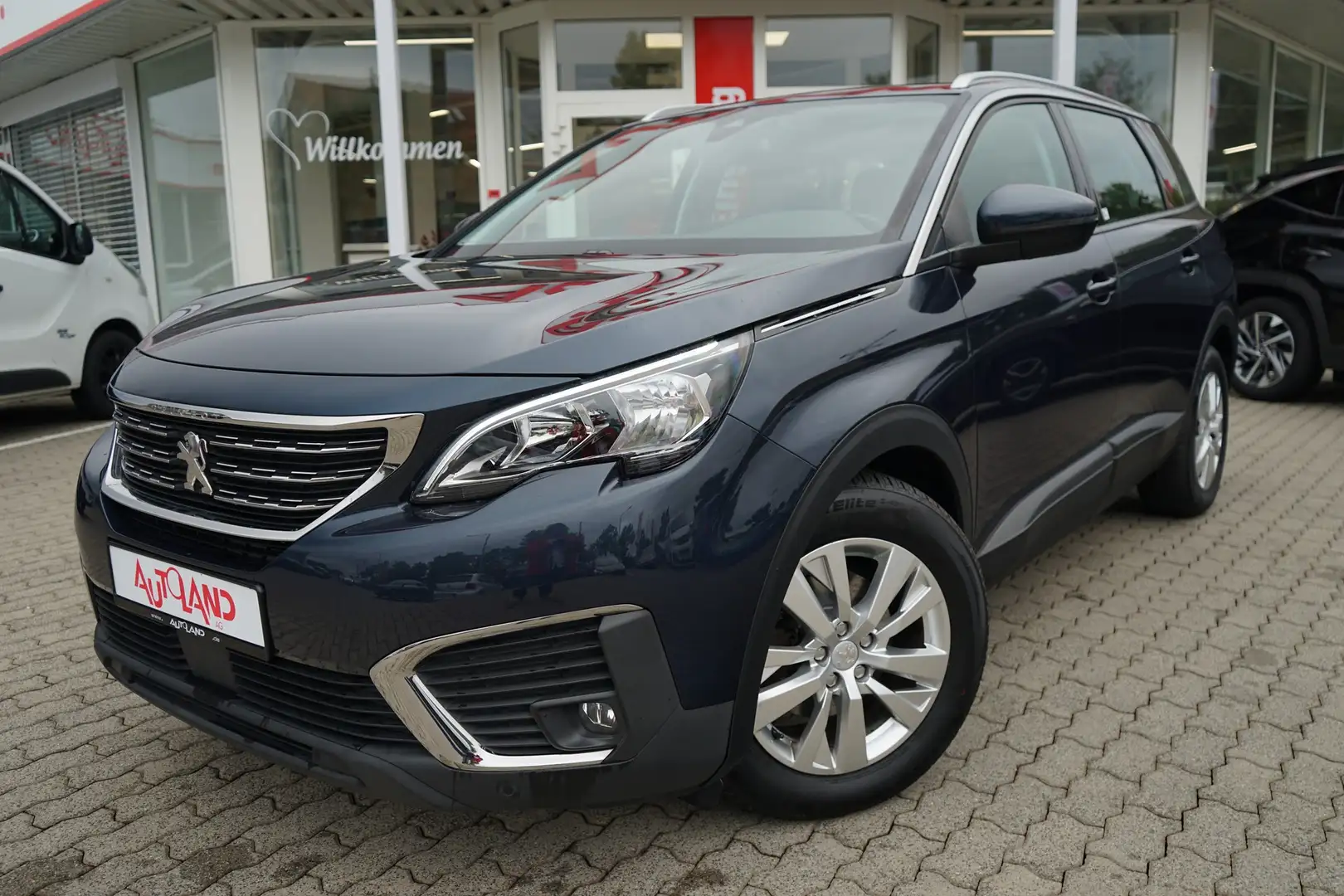 Peugeot 5008 1.6 Blue-HDi Active Android Apple 7-Sitzer Blau - 2