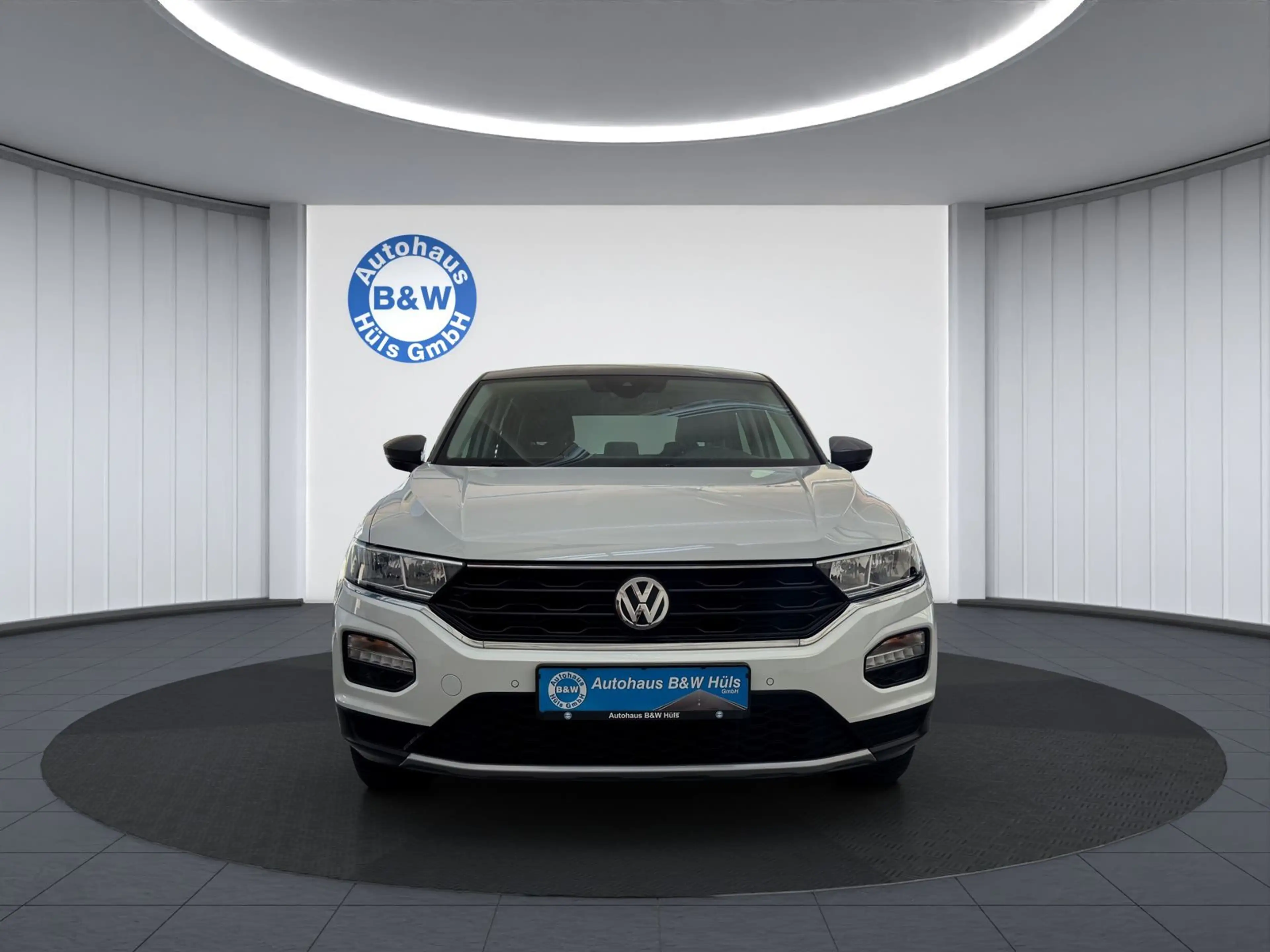 Volkswagen T-Roc IQ.DRIVE*1-HAND*ACC*KAMERA*KLIMA*AHK* — photo 2