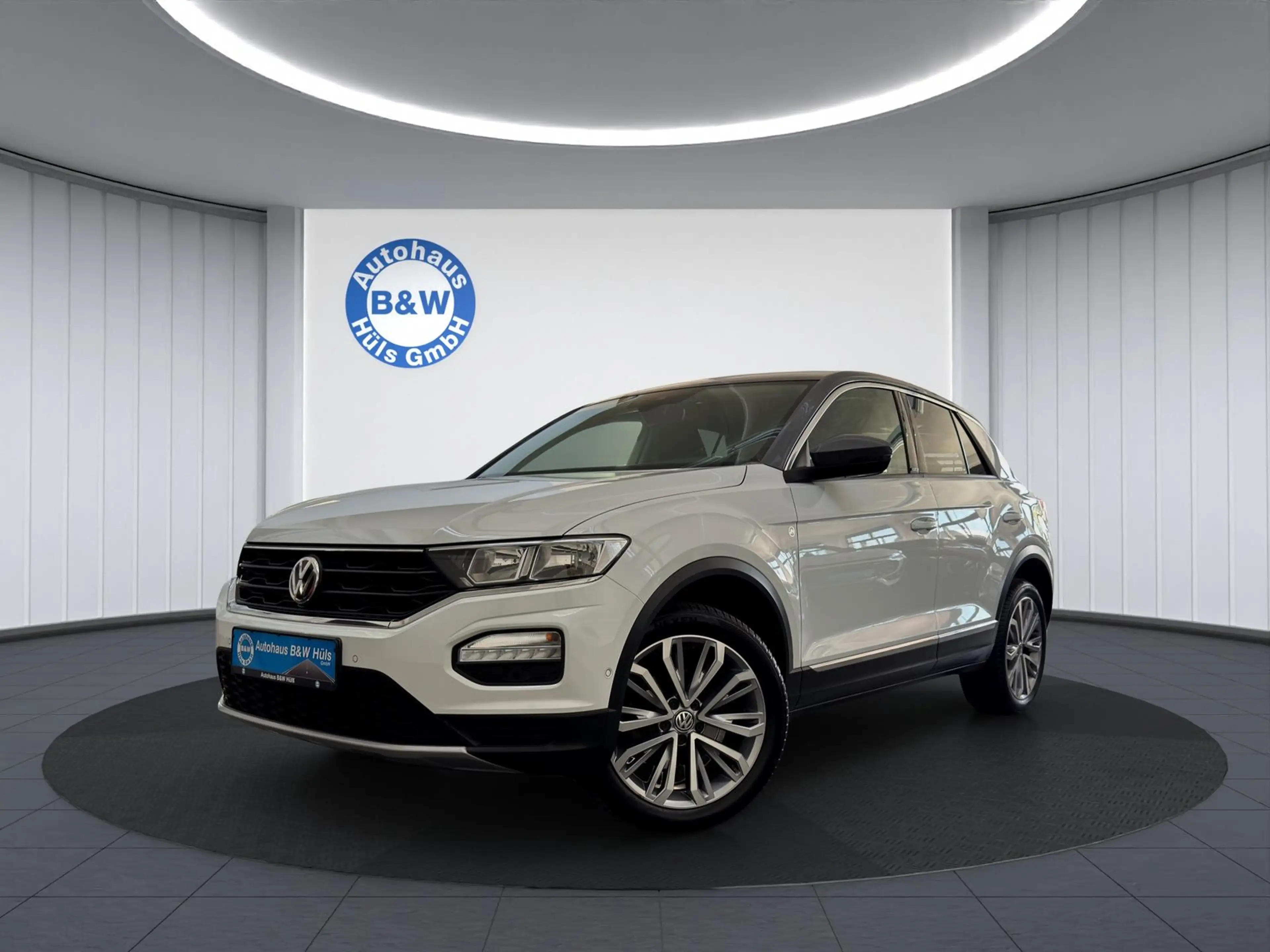 Volkswagen T-Roc IQ.DRIVE*1-HAND*ACC*KAMERA*KLIMA*AHK* — photo 3