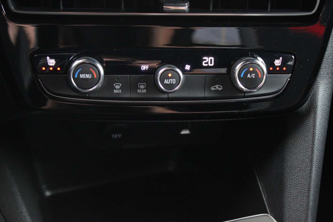 Opel Mokka E