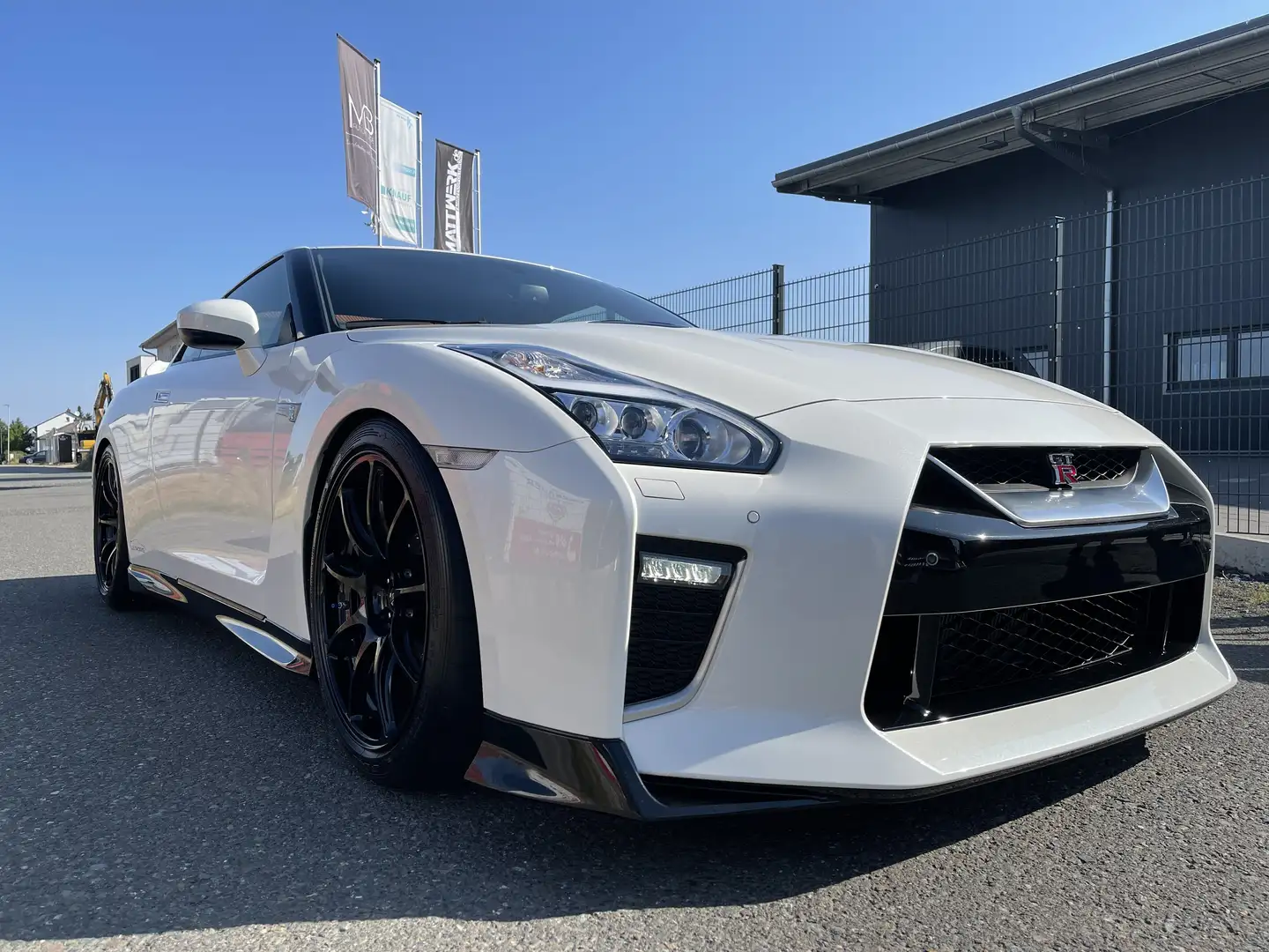 Nissan GT-R GT-R Track Edition MY2021 LW Sportfahrerpaket Blanco - 1