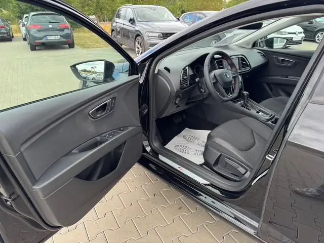 Seat Leon Leon view 5