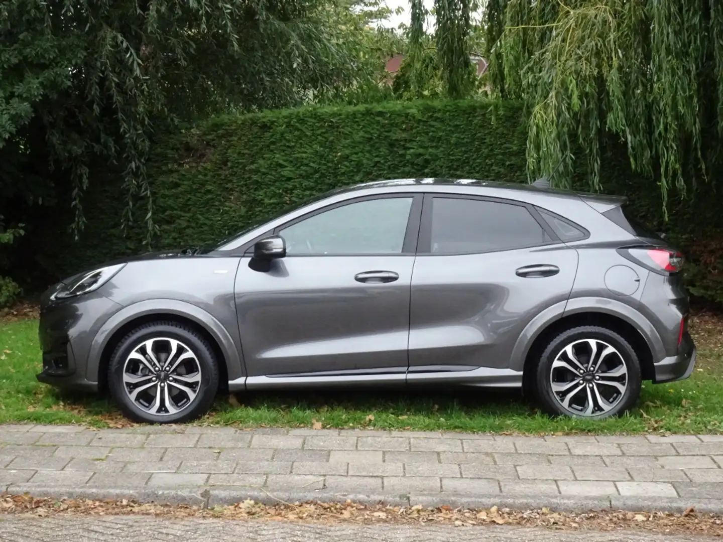 Ford Puma 1.0 125pk Hybrid ST-Line met Navi en WinterPack Grijs - 2