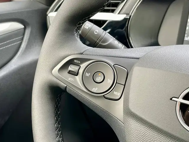 Opel Corsa view 12