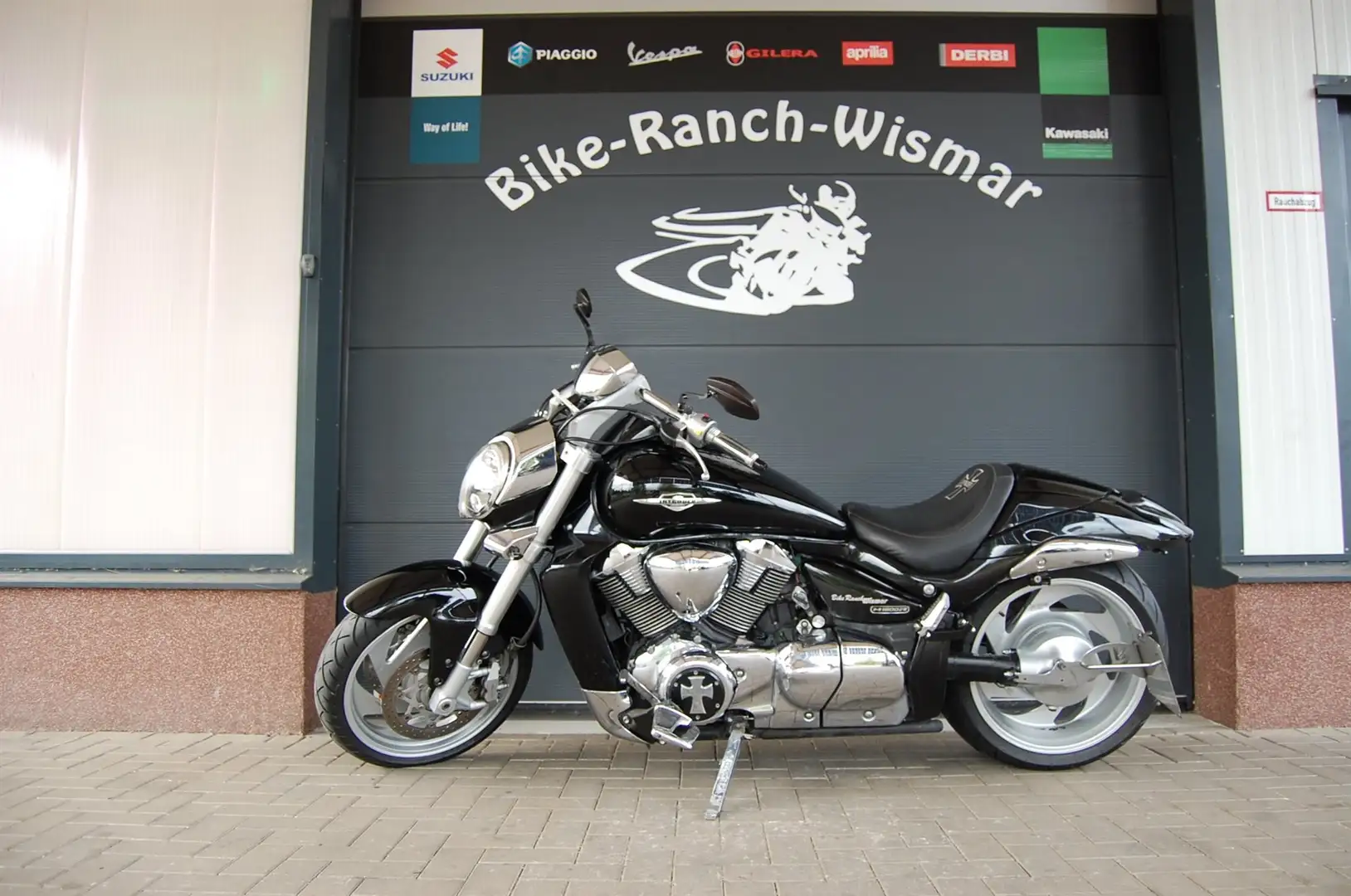 Suzuki VZR 1800 Noir - 2