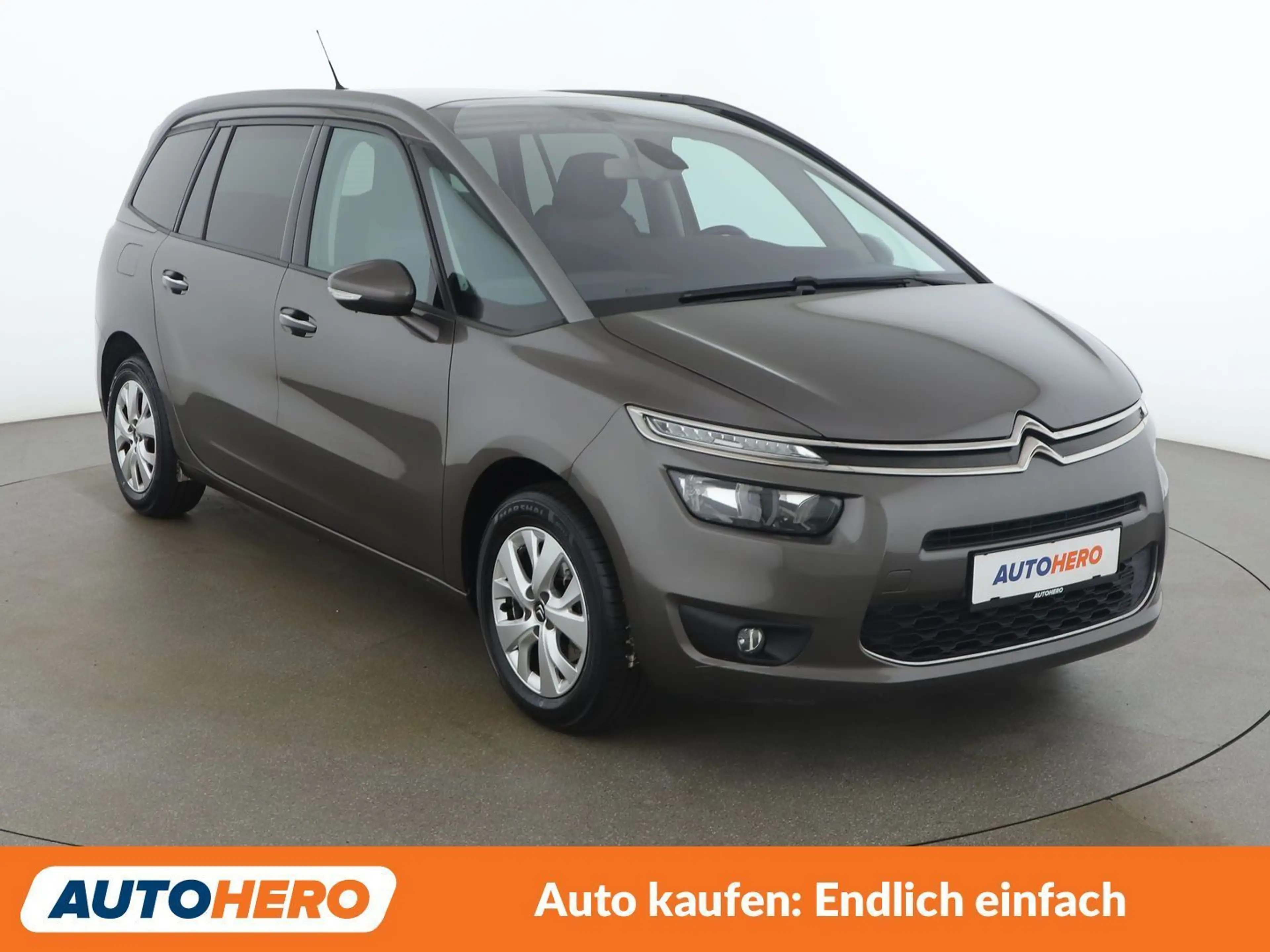 Citroen C4 Picasso 1.6 Blue-HDi Selection — photo 8