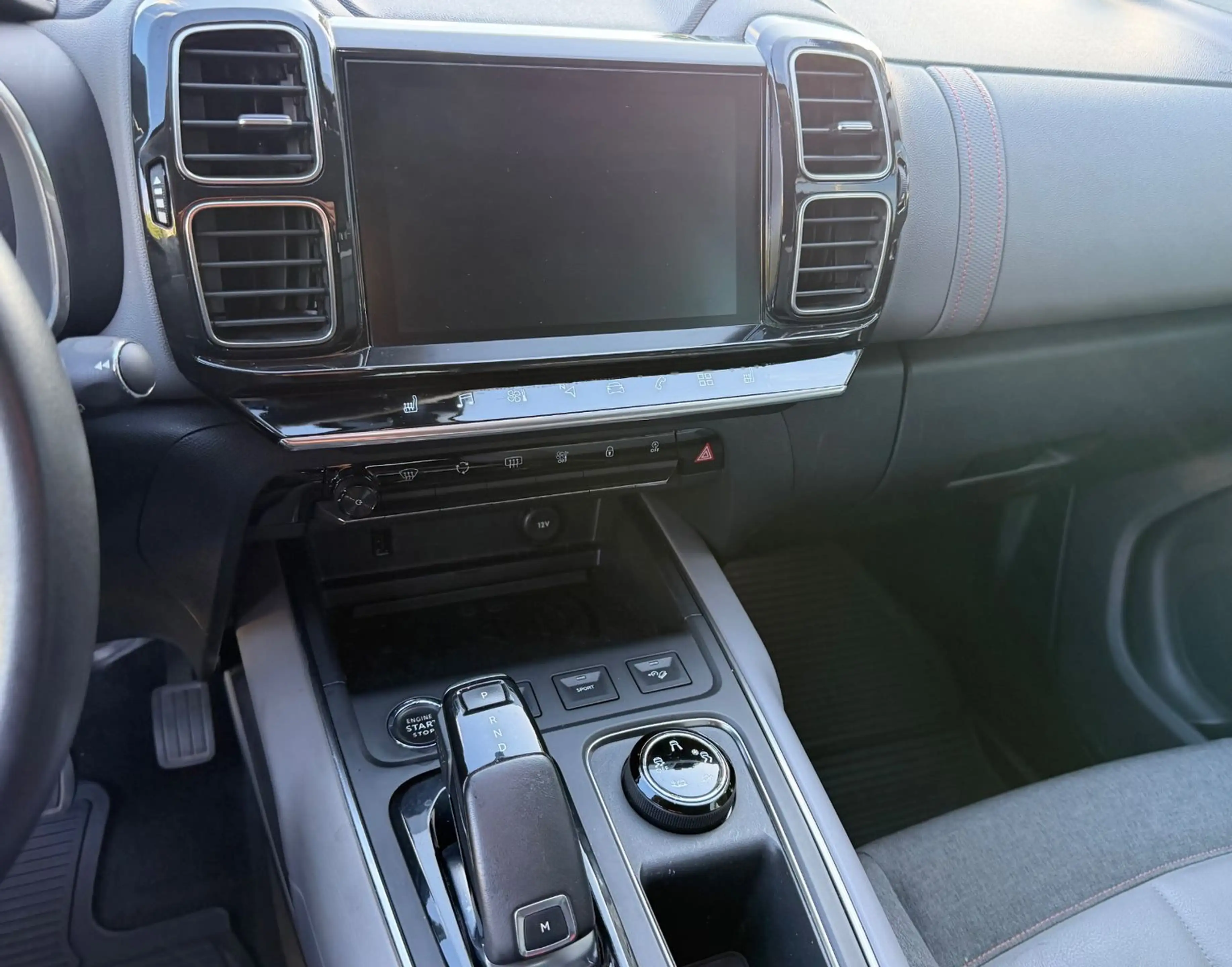 Citroen C5 Aircross Feel — photo 11