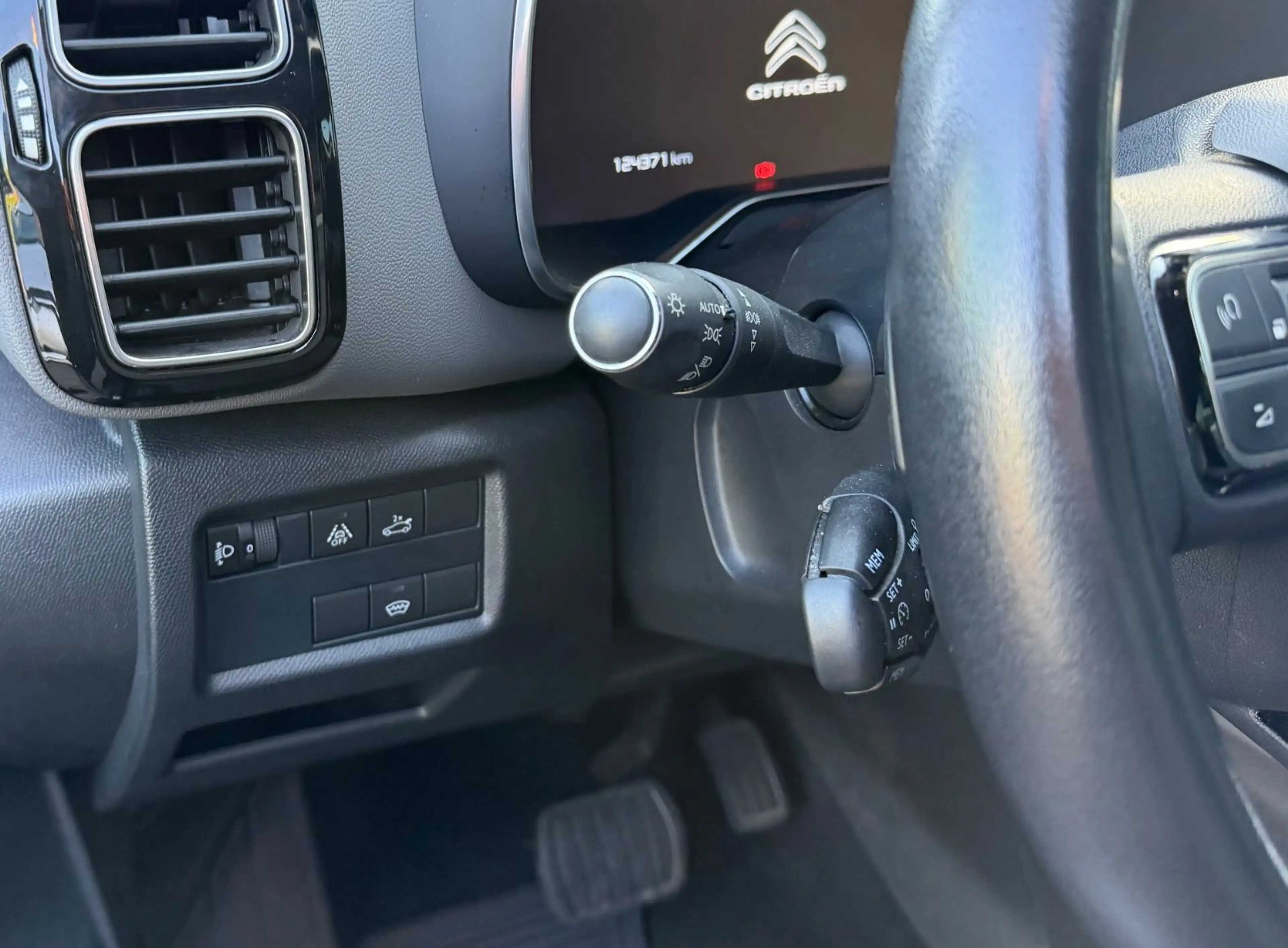 Citroen C5 Aircross Feel — photo 8