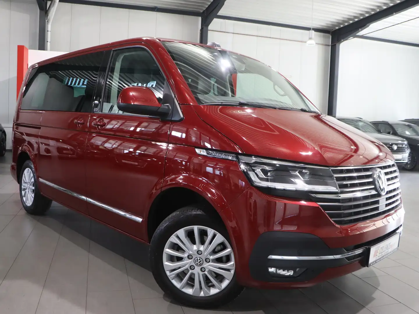 Volkswagen T6.1 Multivan TDI DSG HIGHLINE GENERATION SIX 7S Rouge - 2