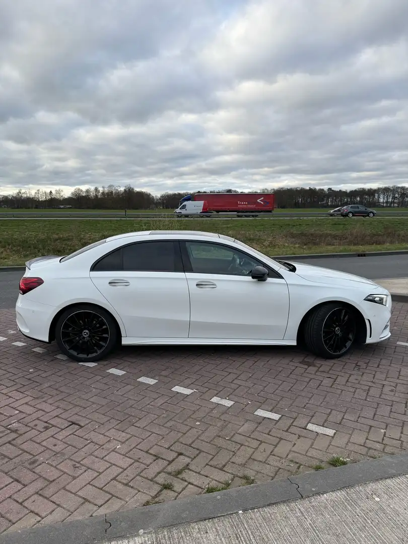 Mercedes-Benz A 220 4M. Premium Plus Wit - 2