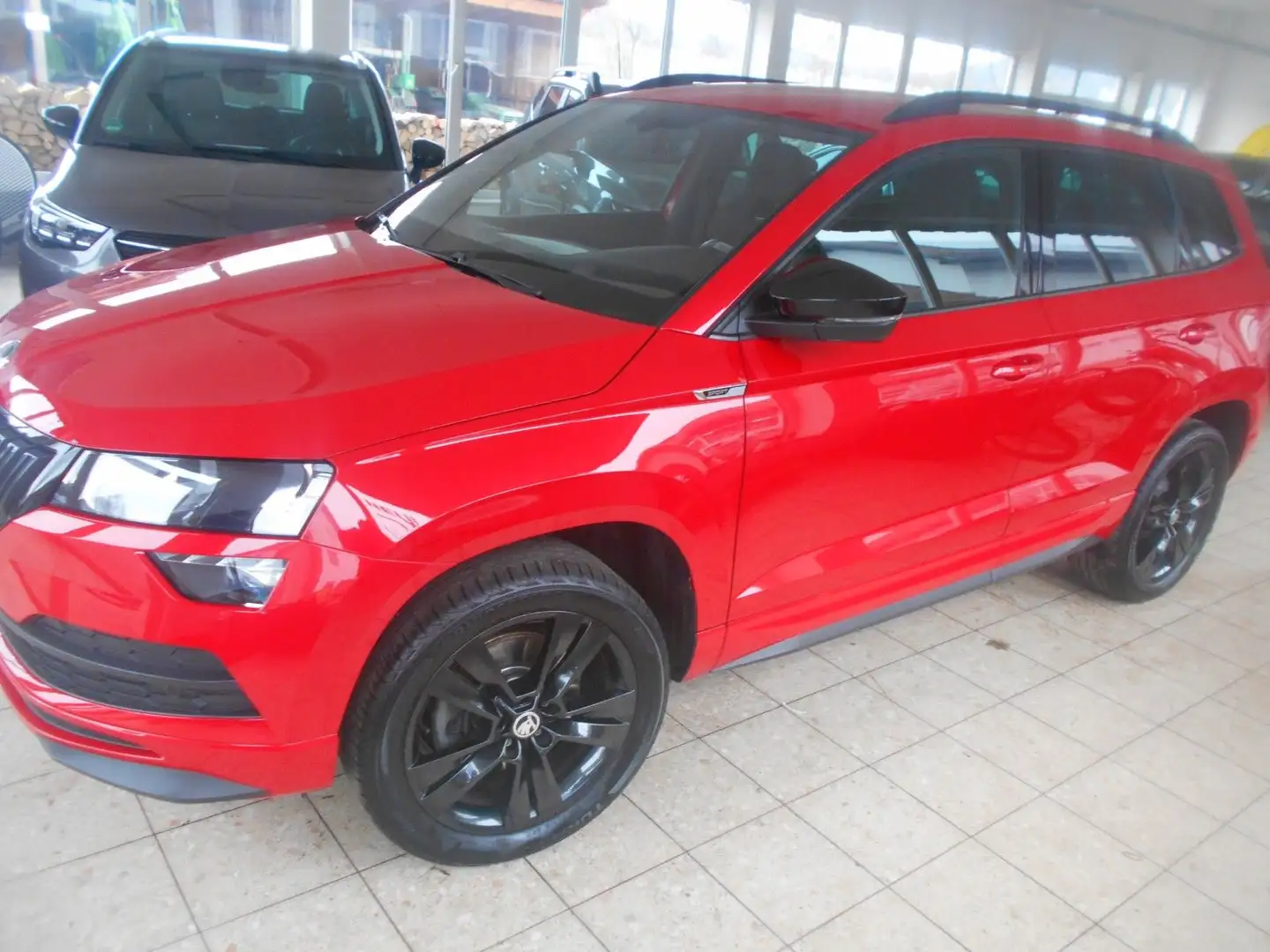 Skoda Karoq Sportline 4x4 Rouge - 2