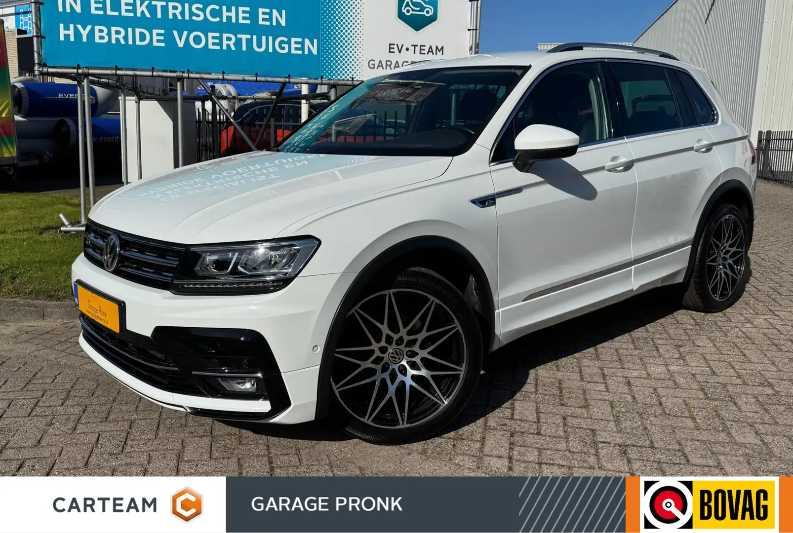 Volkswagen Tiguan 1.5 TSI R-Line 360/CARPLAY/KEYLESS Wit - 1