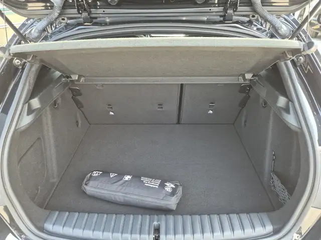 BMW 1 Series view 12