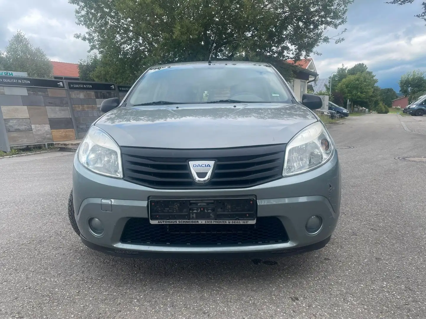 Dacia Sandero Basis - 2