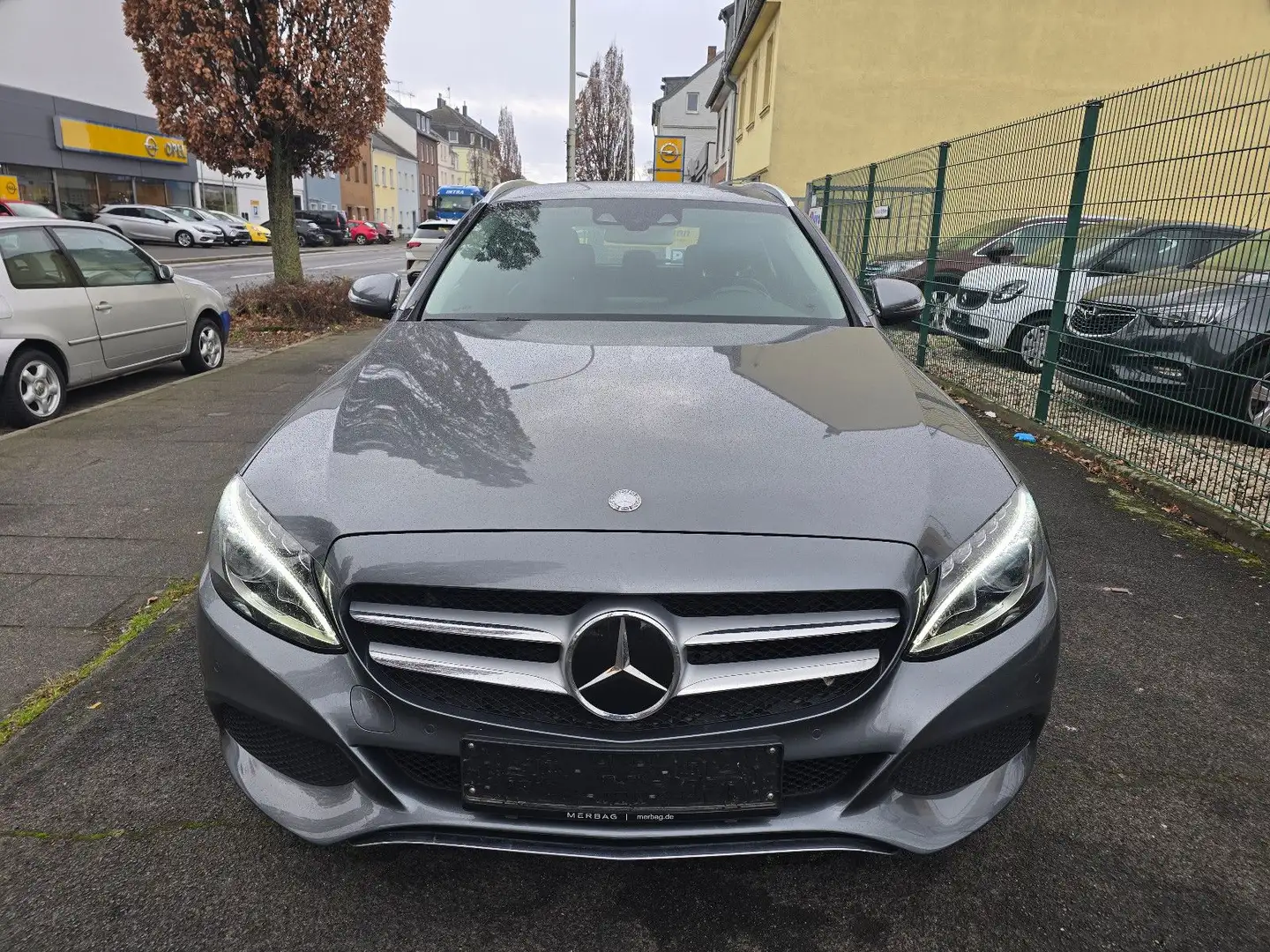 Mercedes-Benz C 300 T Avantgarde 1.Hd Scheckheft +GARANTIE+ Grijs - 2