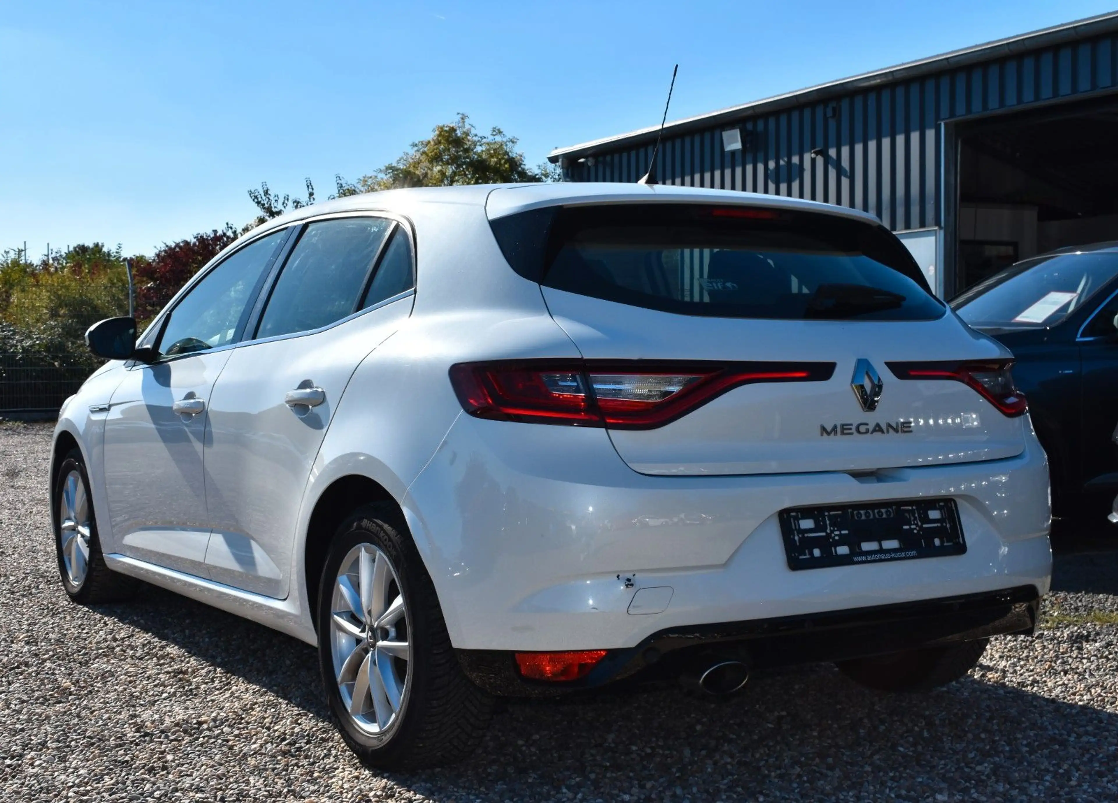 Renault Megane IV Lim. Intens TEMPOMAT/SHZ/LED/KLIMA — photo 4
