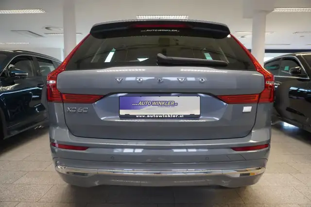 Volvo XC60 view 6