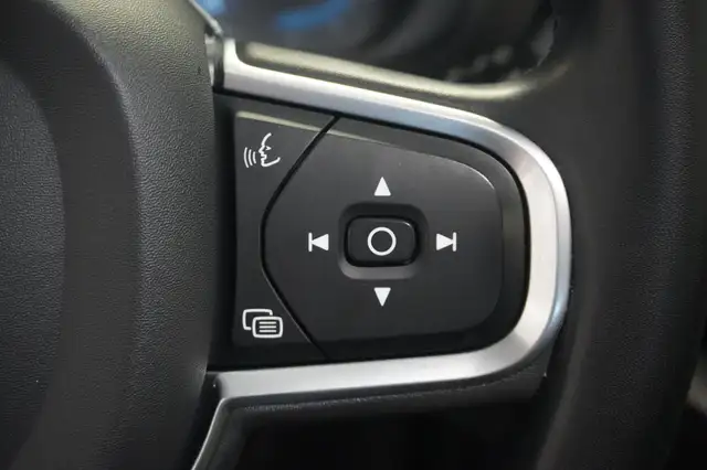 Volvo XC60 view 14