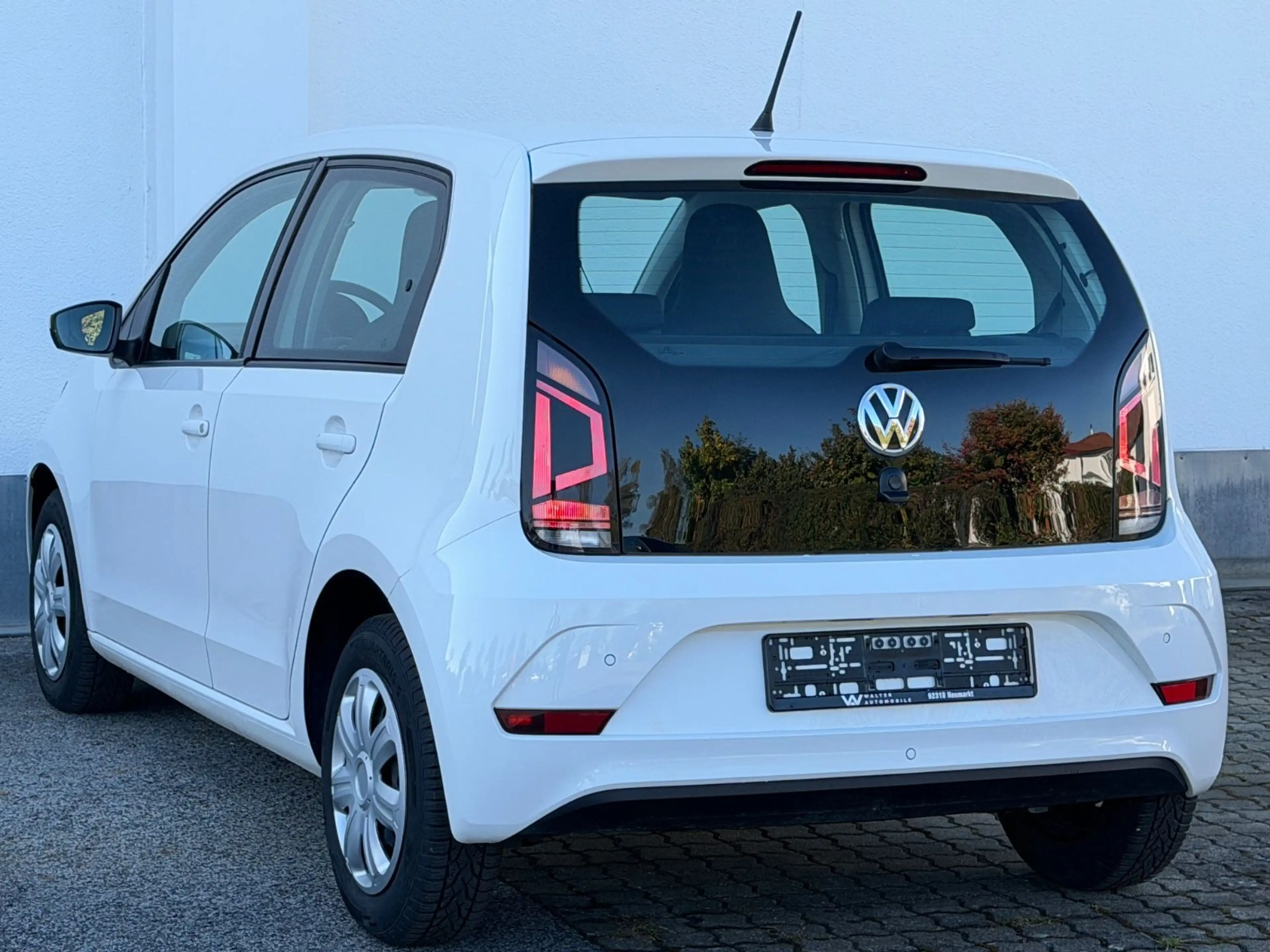 Volkswagen up! move up! BMT/Start-Stop/ Service neu/ SHZ — photo 7