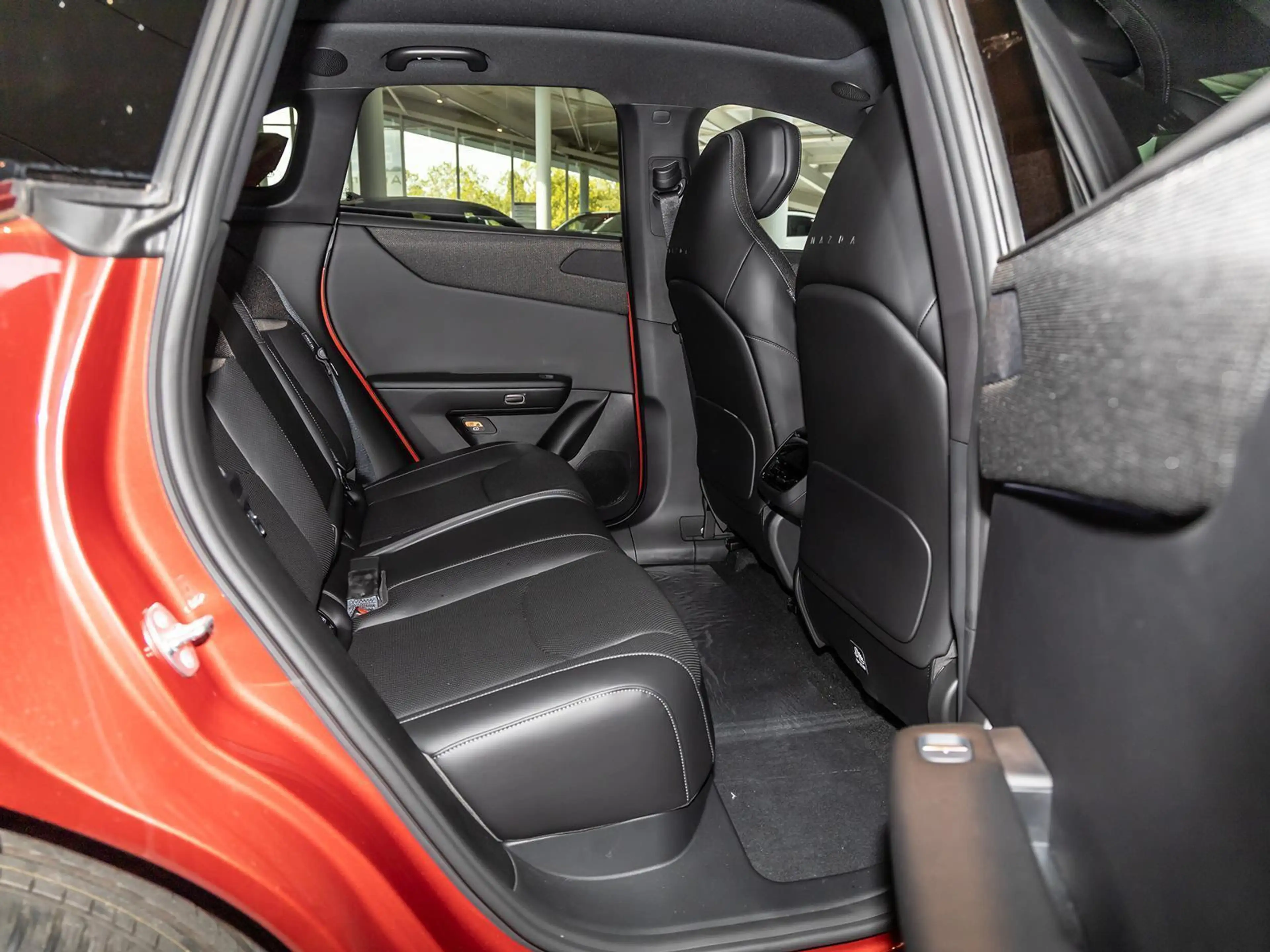 Mazda CX-6e EV AT RWD Takumi NAVI SHZ — photo 9