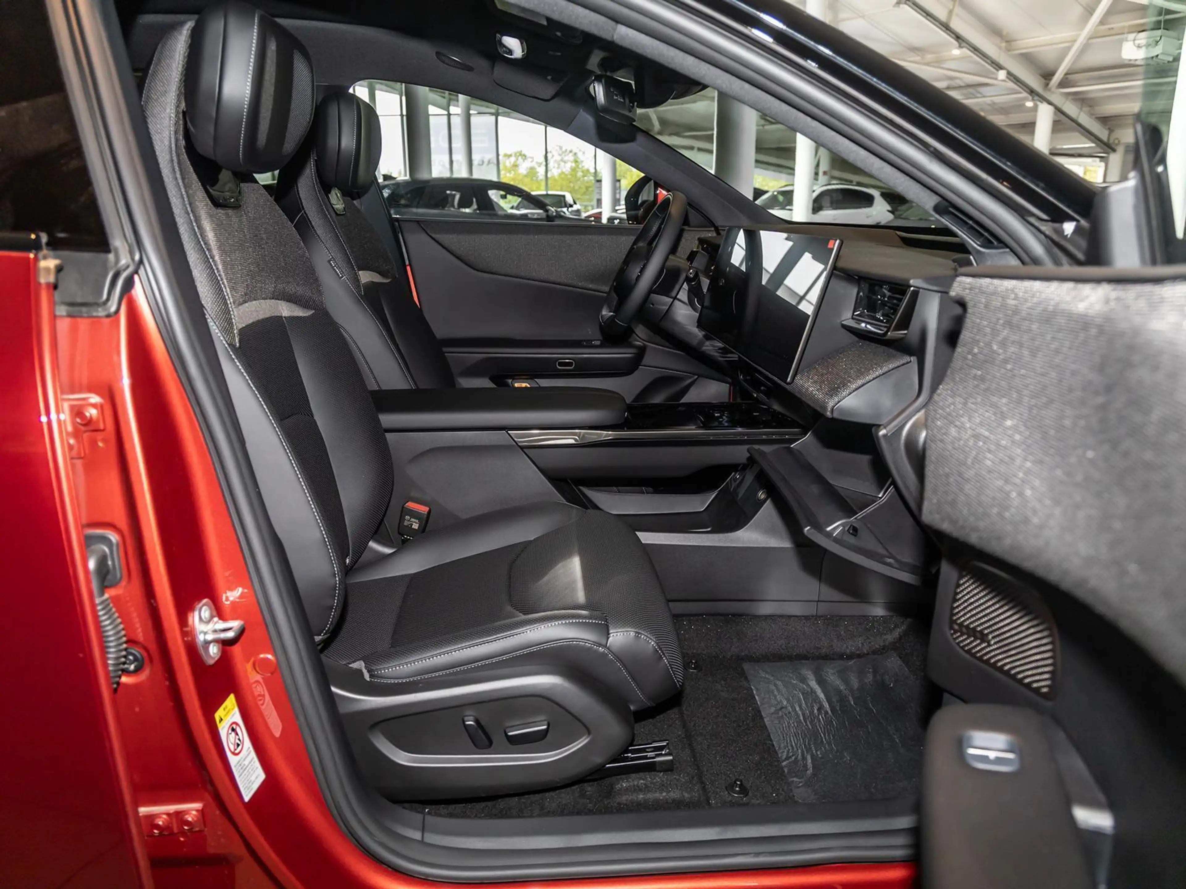 Mazda CX-6e EV AT RWD Takumi NAVI SHZ — photo 8