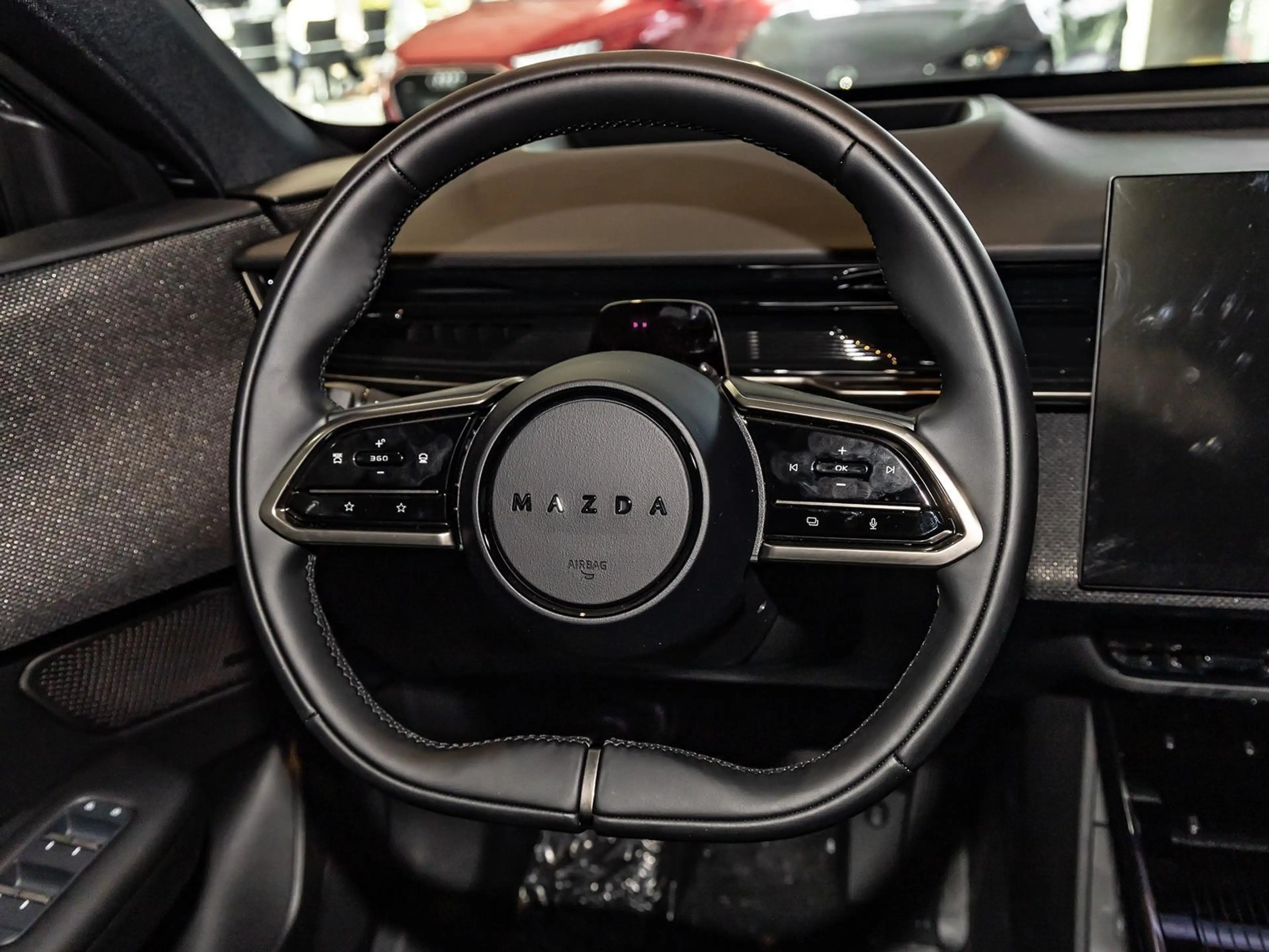Mazda CX-6e EV AT RWD Takumi NAVI SHZ — photo 13