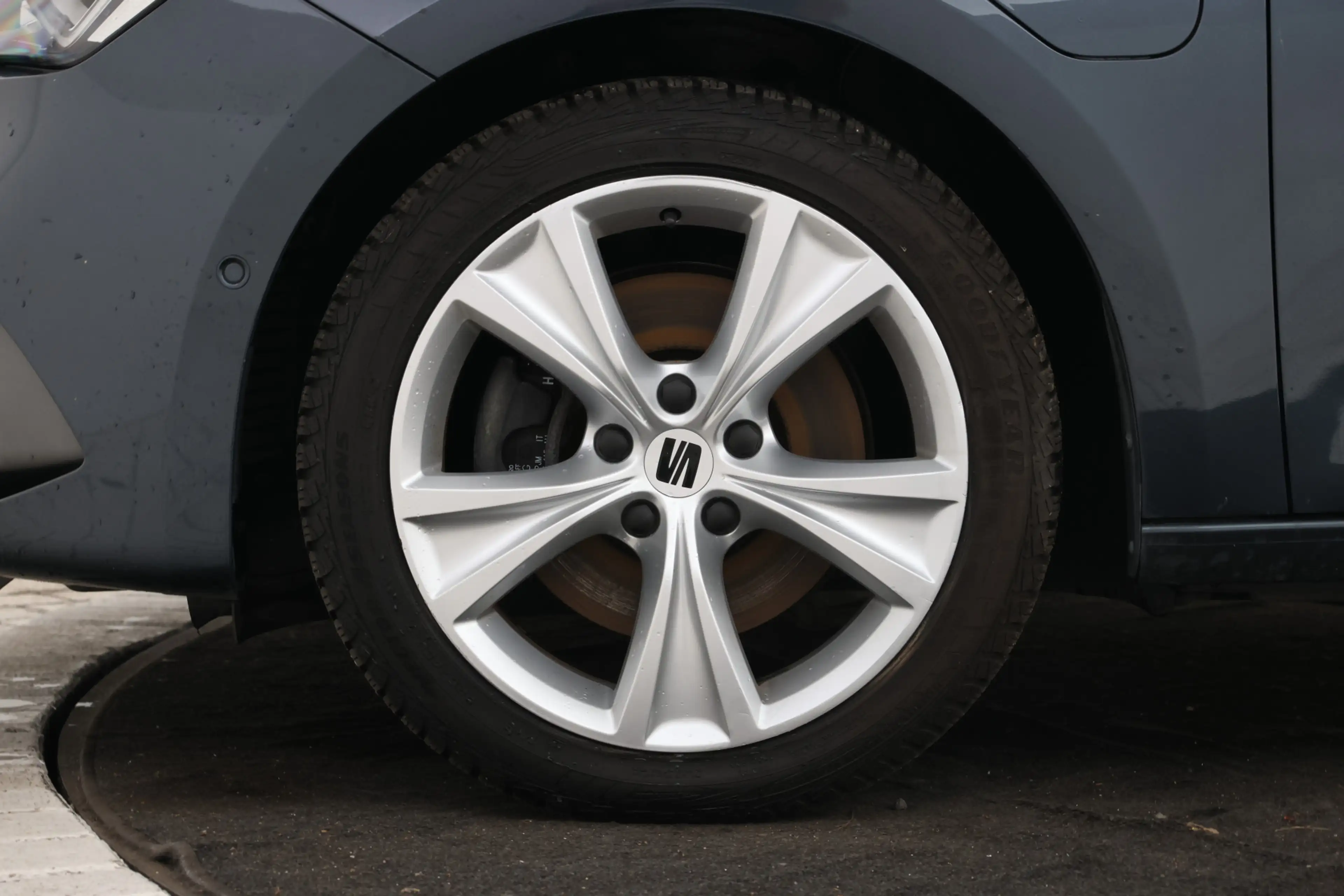 SEAT Leon e-Hybrid Sportstourer 1.4 TSI eHybrid PHEV FR Business Inte — photo 6