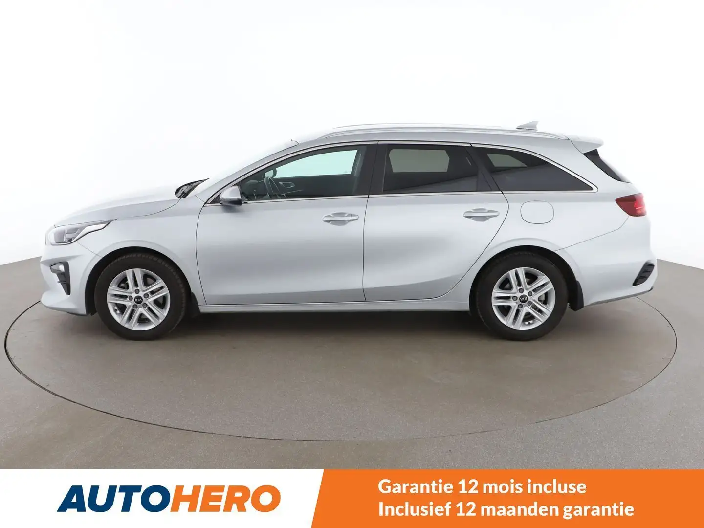 Kia Ceed / cee'd 1.6 CRDi Mild-Hybrid Spirit Gris - 2