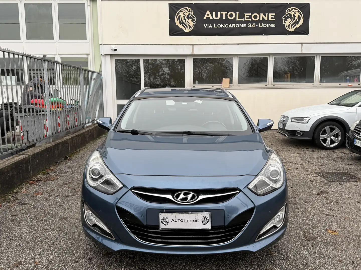Hyundai i40 1.7 crdi Style 136cv Blauw - 2