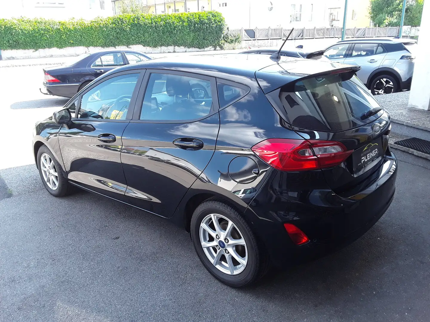 Ford Fiesta Fiesta Active 1.0 Schwarz - 2