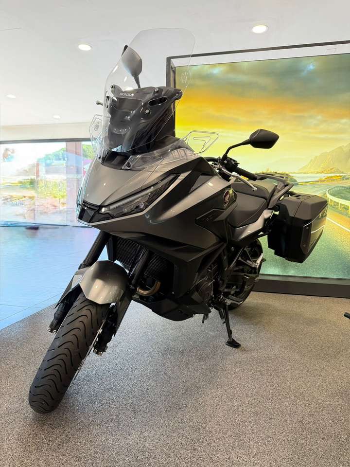 Honda NT 1100