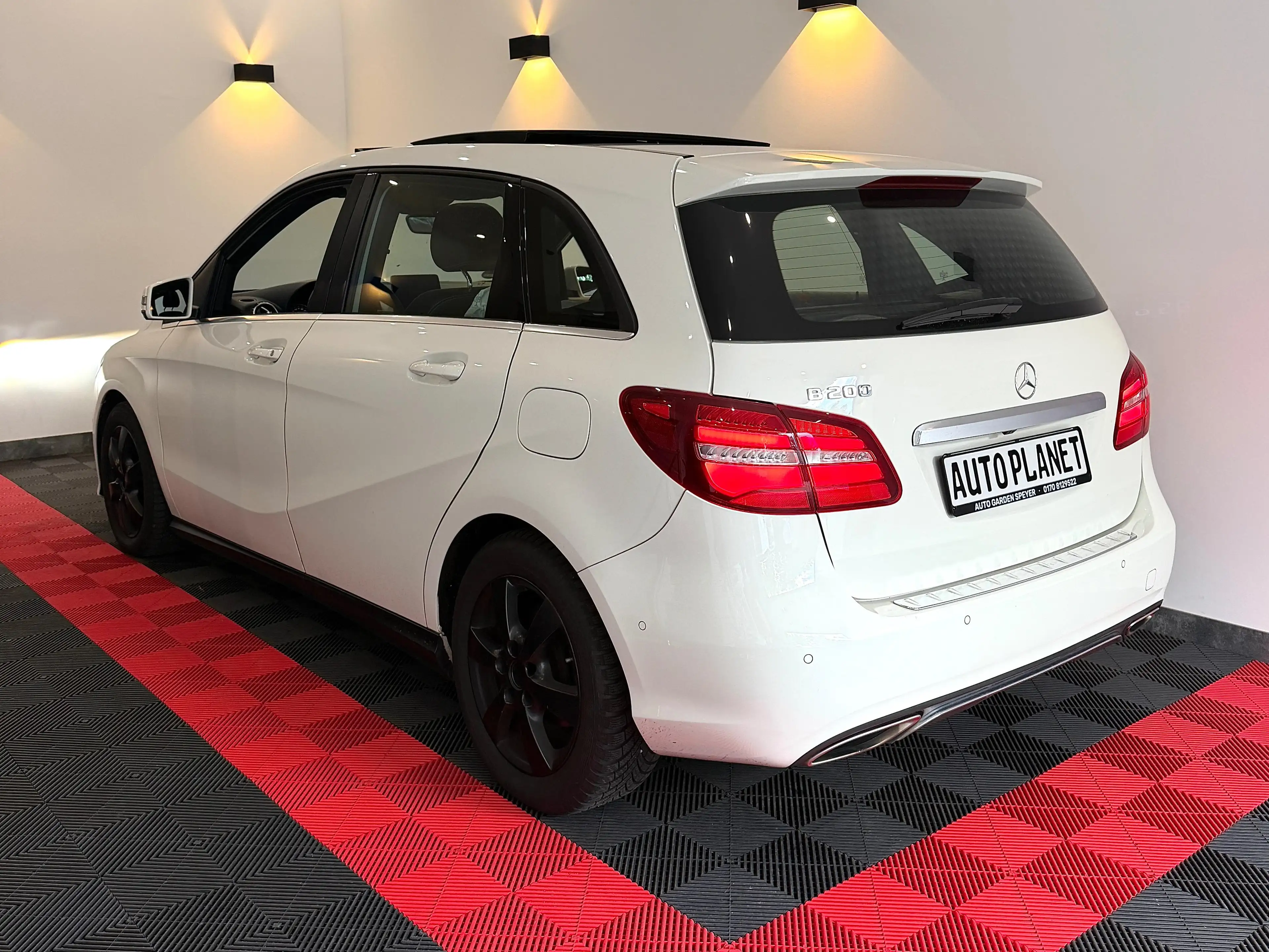 Mercedes-Benz B 200 B 200 Edition B (246.243) — photo 3