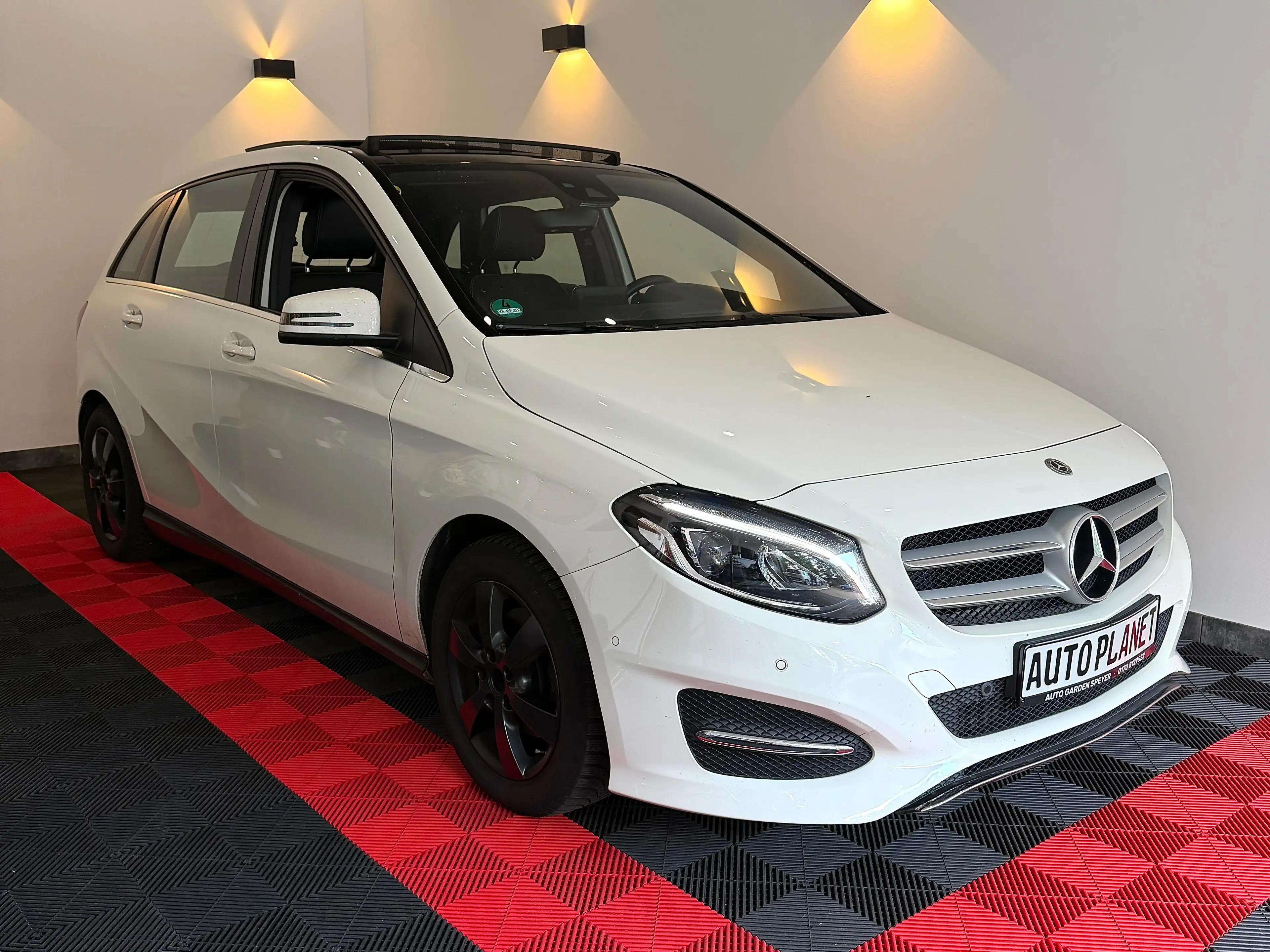 Mercedes-Benz B 200 B 200 Edition B (246.243)